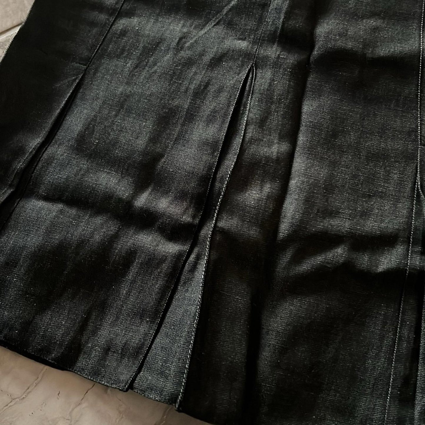 Akris Punto Fit & Flare Denim Mini Skirt in Black Size 4 EXCELLENT!