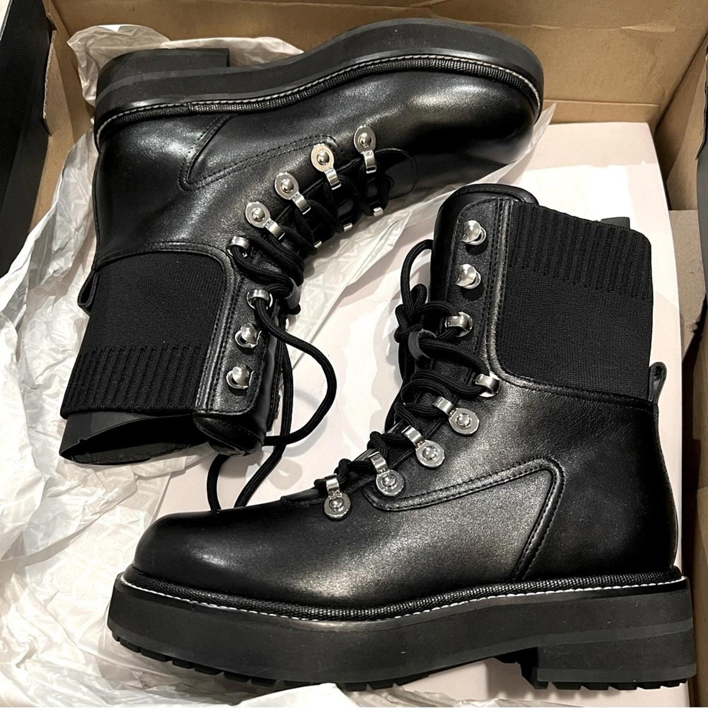 Marc Fisher LTD Combat Lace-up Boots, Black Size 5M New in Box Retail $259