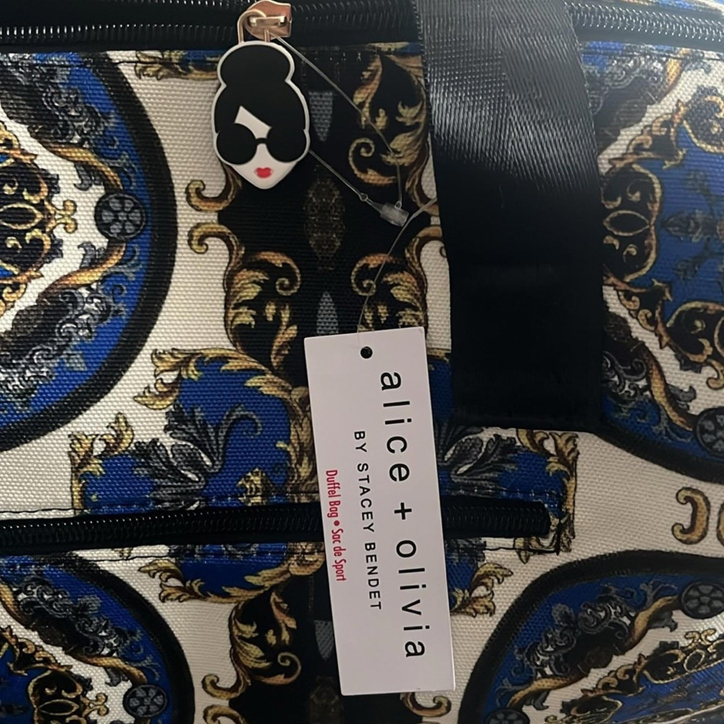 Alice + Olivia Duffle Bag, Regal Romance with Pockets, Sac de Sports New w/Tag