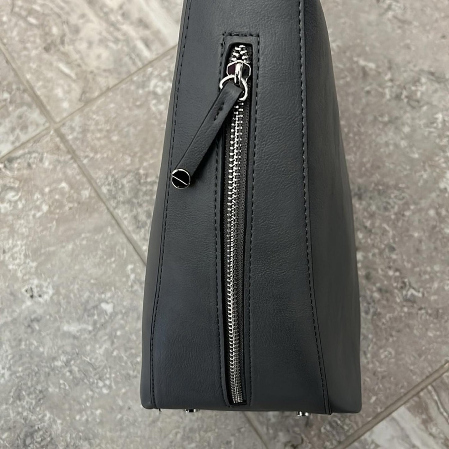 Alfani Bangle Hobo Bag in Gray, New w/Tag Retail $99.50