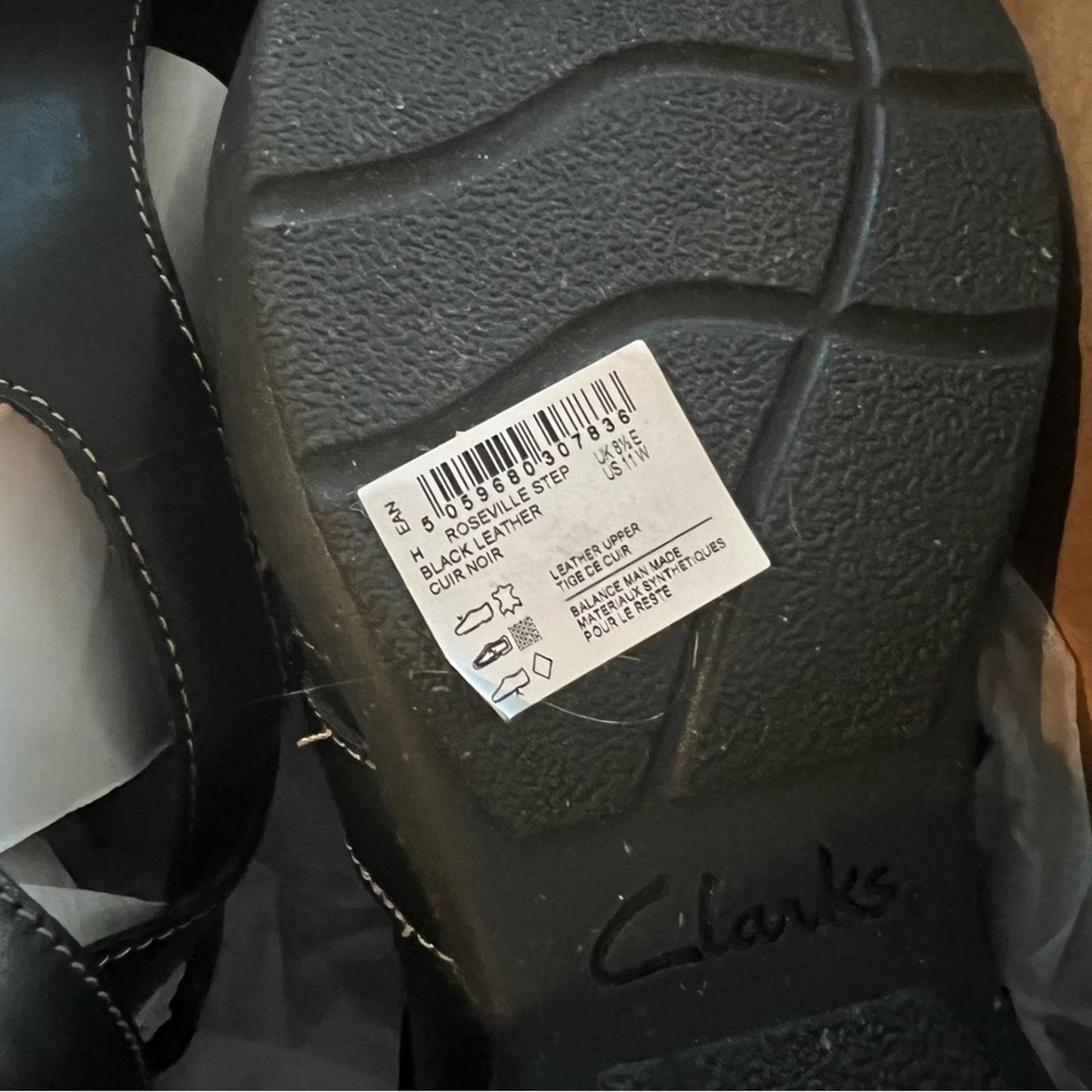 Clarks Premium Leather Mary Jane Flats, Size 11W , New in Box Retail ~ $120