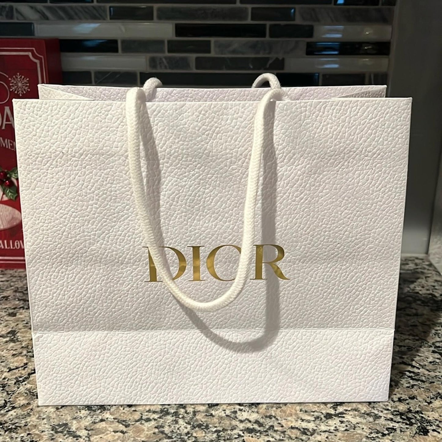 DIOR Ribbon & Gift Bag in White/Gold EXCELLENT!