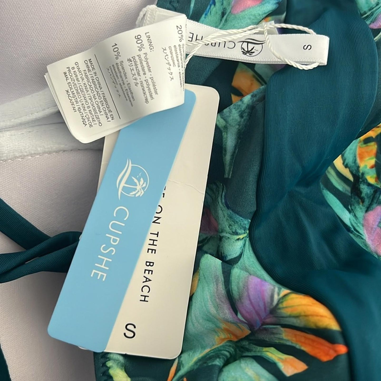 Cupshe Tropical Moulded Adjustable Straps One Piece Swimsuit, Size S New w/Tag