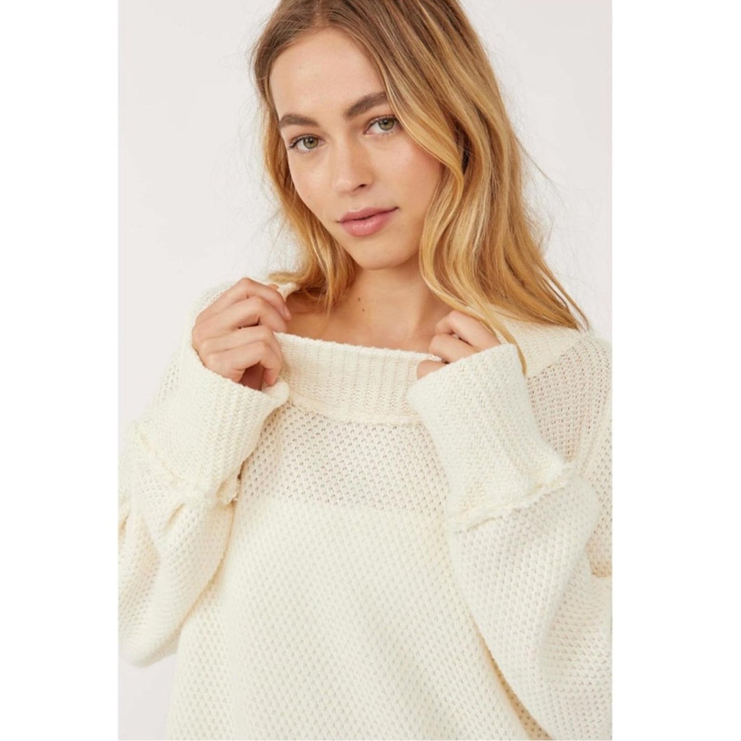 Free People She’s a Keeper Vented-Hem Tunic Sweater, Size L New w/Tag
