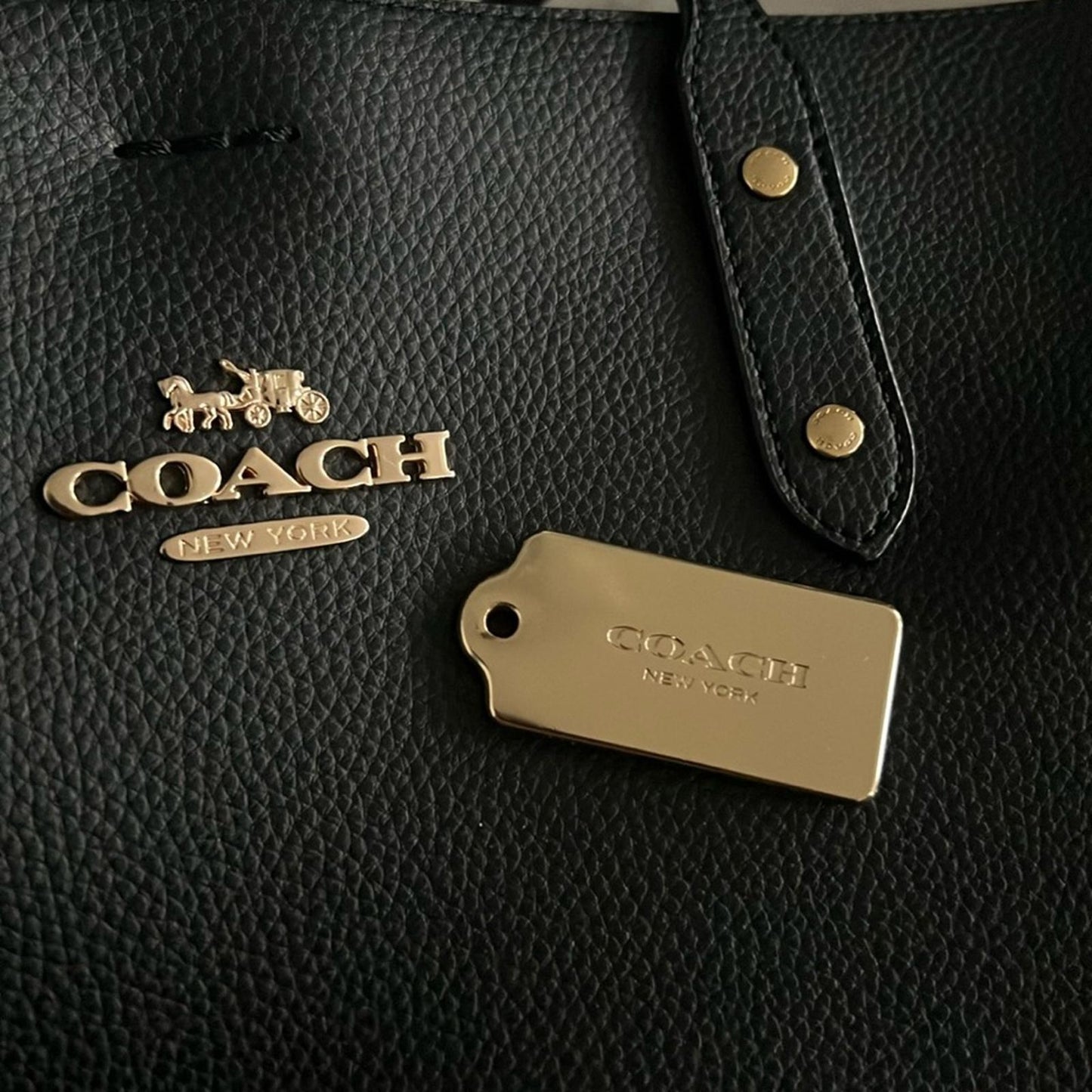 Coach Town Tote Polished Pebbled Leather Black, Code #C2091-72673 EXCELLENT $398