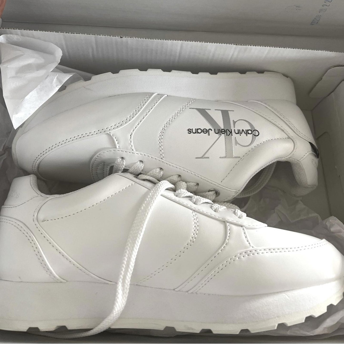 Calvin Klein Jeans Cayle Logo Casual Lace-Up Sneakers White Size 6.5M Retail $89