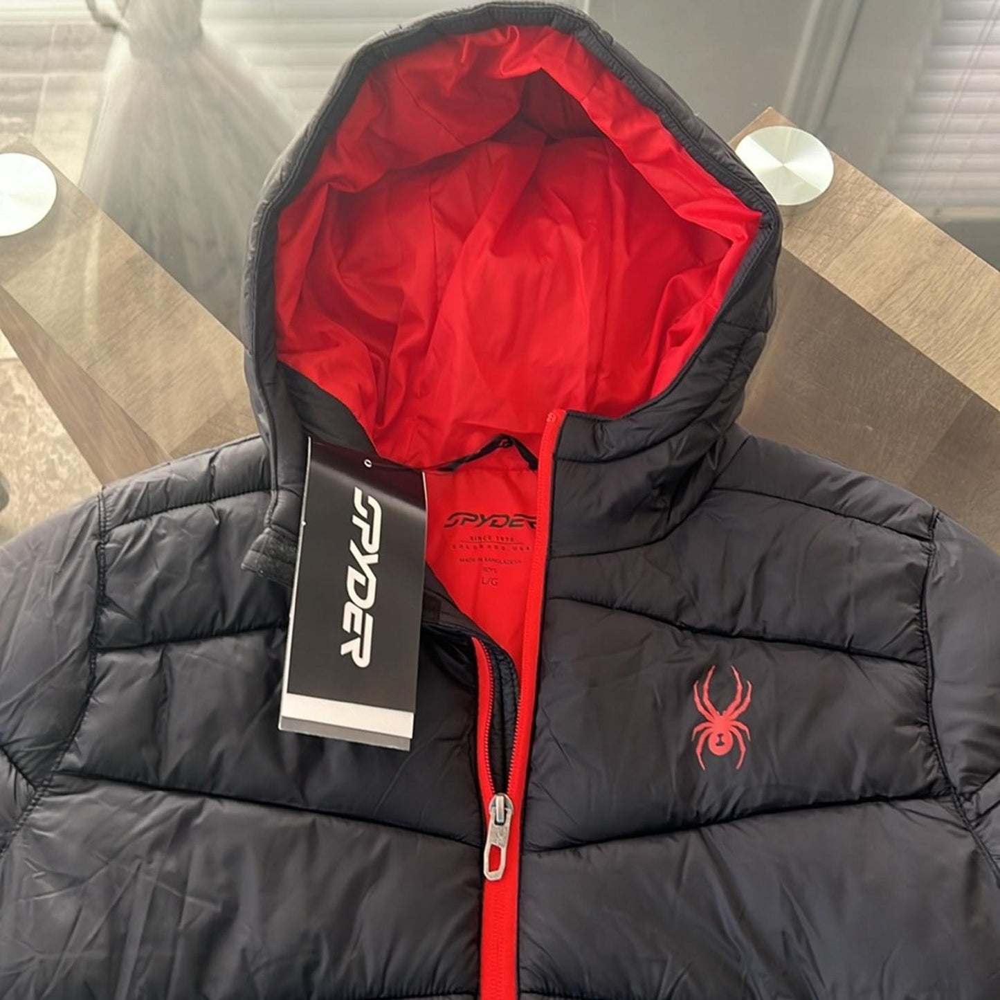 Spyder Kid’s District Hooded Puffer Jacket in Black Size L, New w/Tag