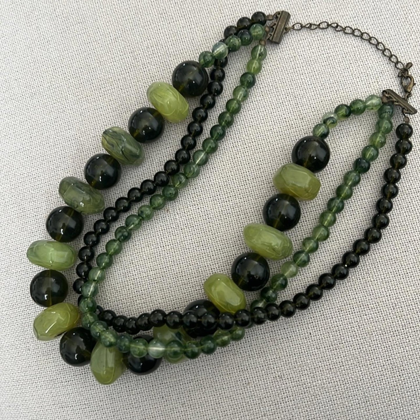 Beaded Necklace , Green & Brown (excellent condition)