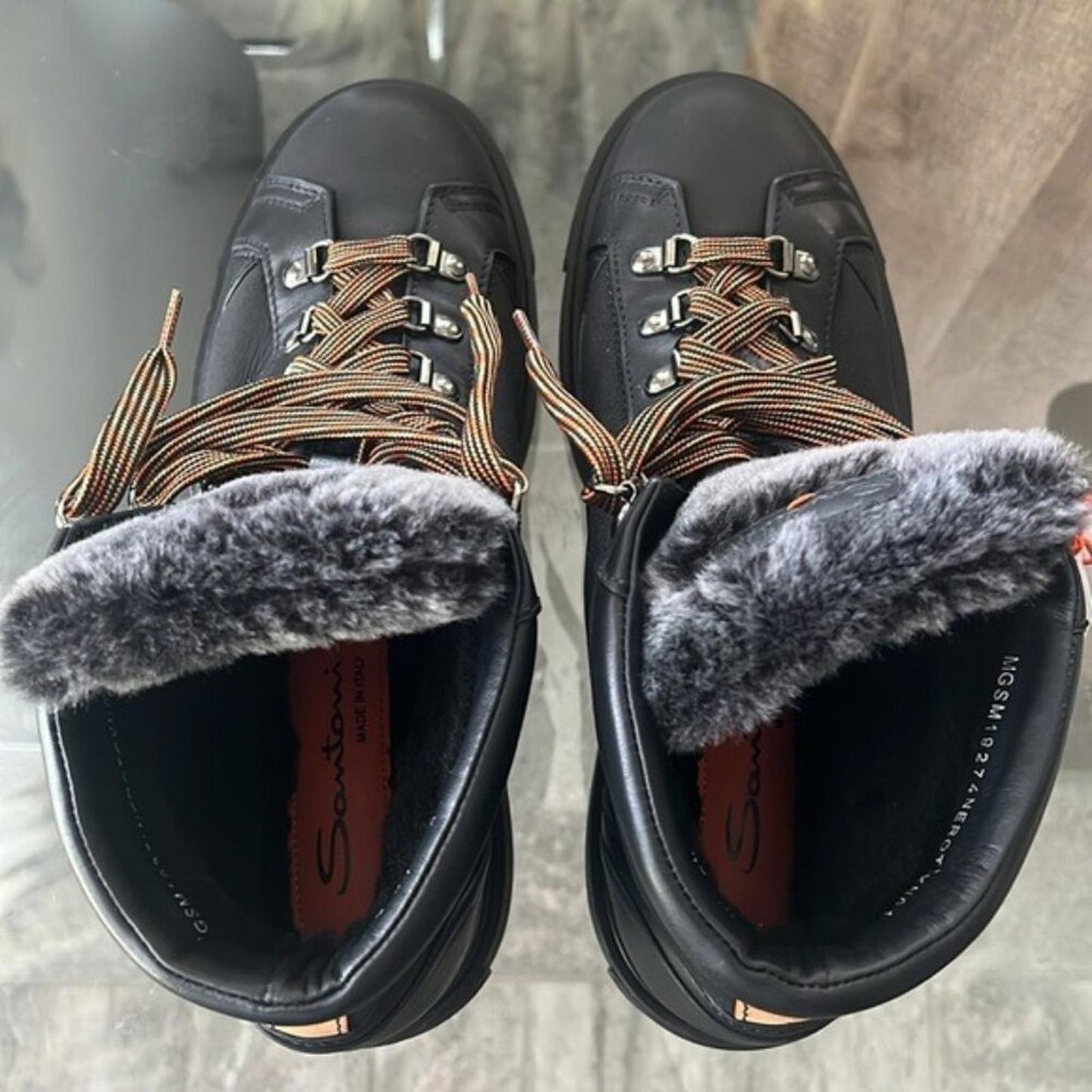 Santoni Farah Leather Genuine Shearling Lined Black Boots, Size 10.5 NEW in Box