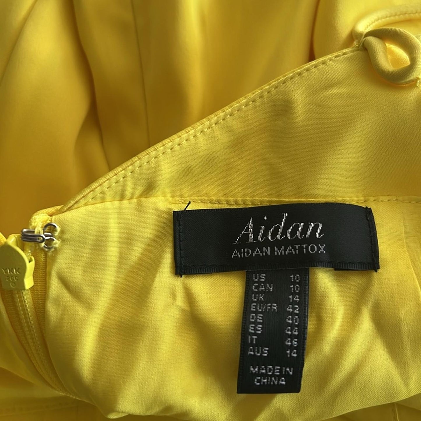 Aidan Mattox V-Neck Mermaid Gown, Evening Dress in Lemon Size 10 NWT $295