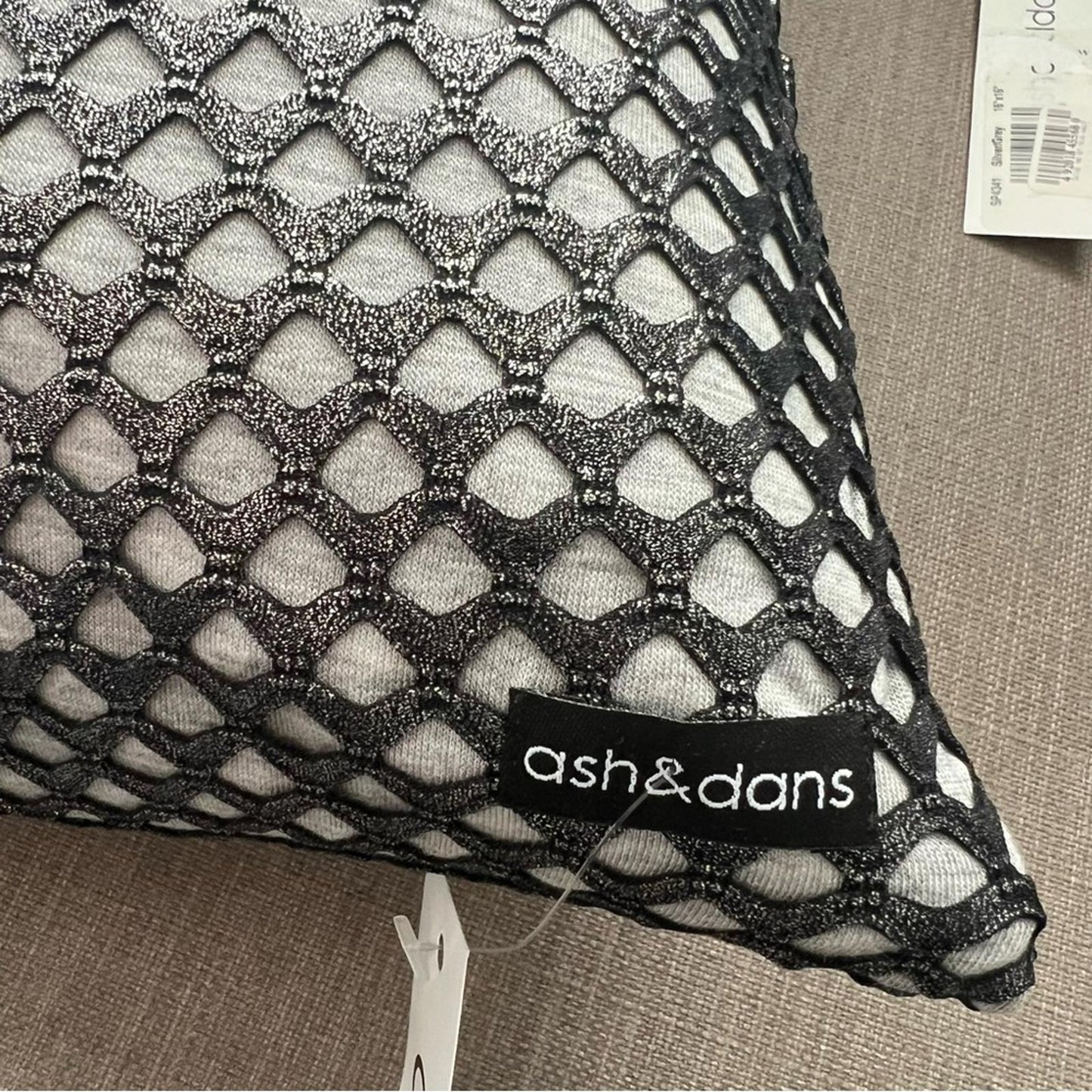 X2 Ash & Dans Addy Decorative Pillow in Black/Grey Size 16′ x 16” NWT $330