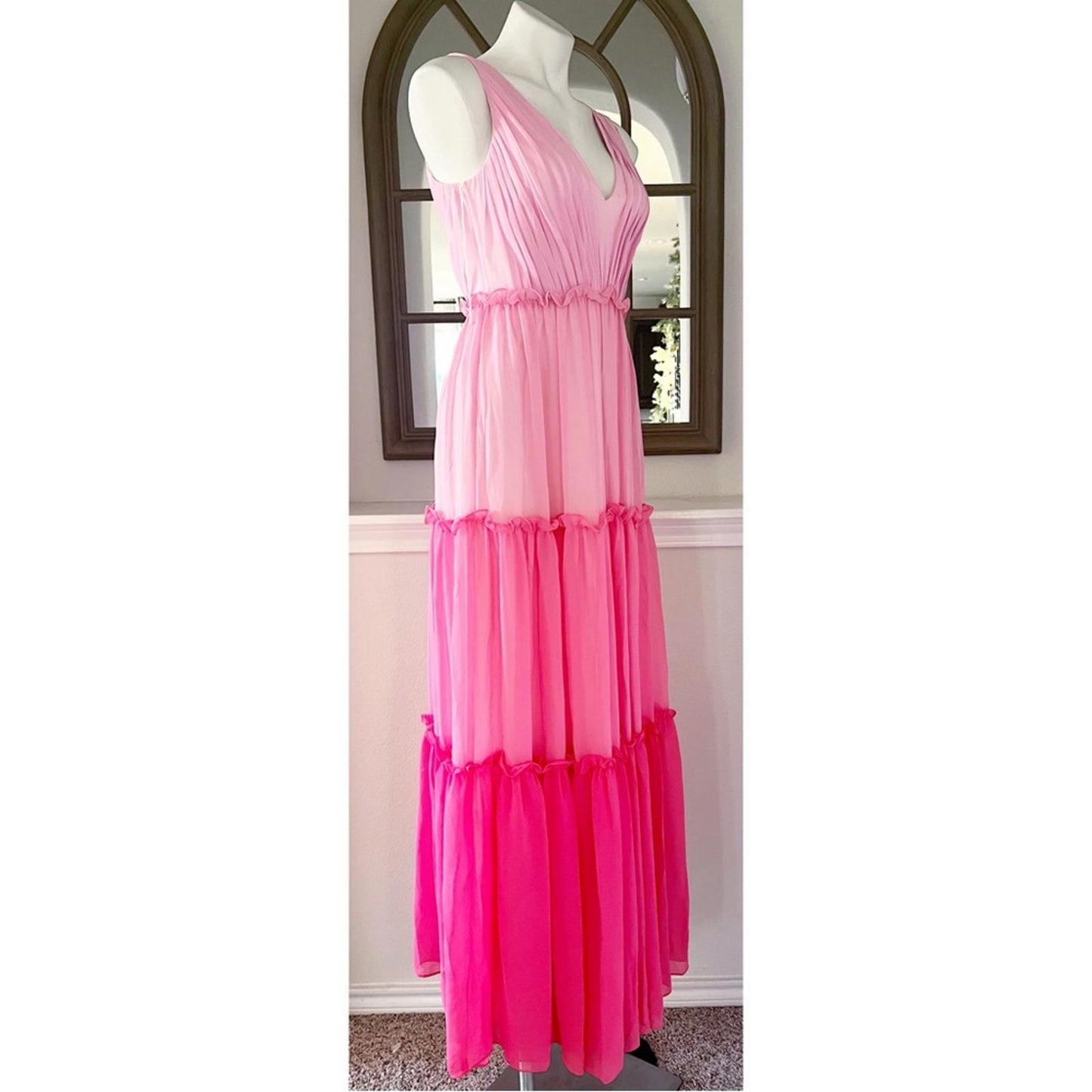Aidan Mattox V-Neck Ciffon Color-Block Tiered Maxi Gown in Pink, Size 0 NWT $330