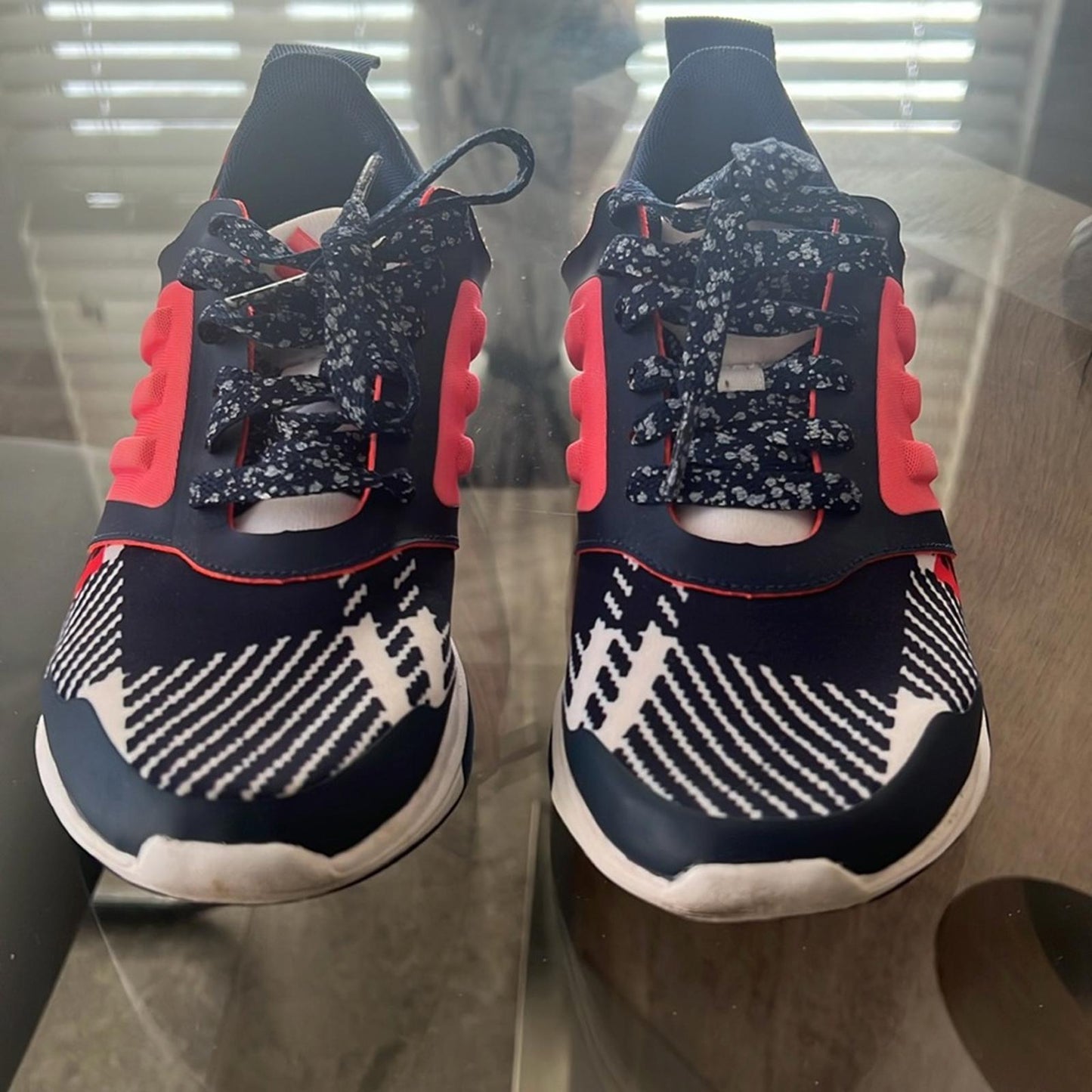 Adidas Stellasport Yvori Navy Sneakers, Size 6 EXCELLENT!