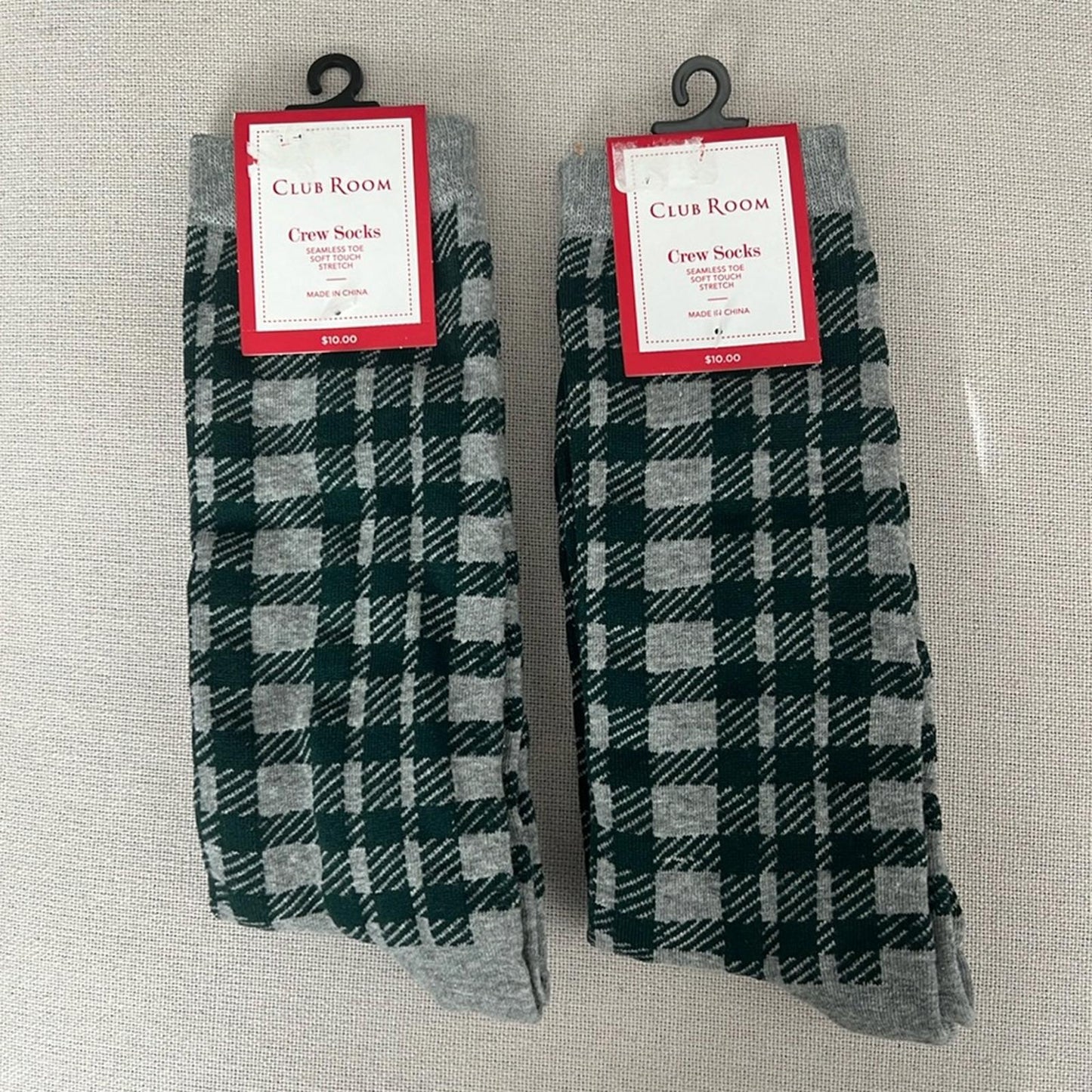 X2 Club Room Grey/Green Plaid Crew Socks, Soft Touch Stretch One Size New w/Tag