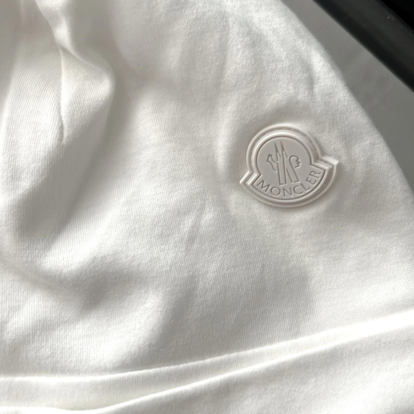 Moncler Enfant Logo Babygrow Set 2-Piece Footie &Hat, White Size 9/12M New w/Tag