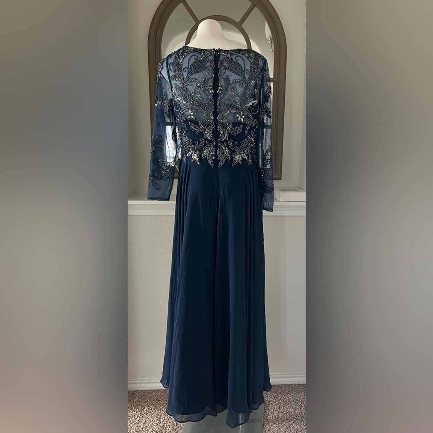 XSCAPE Long Sleeve Long Chiffon Skirt with Bead Top, Size 14 New w/Tag