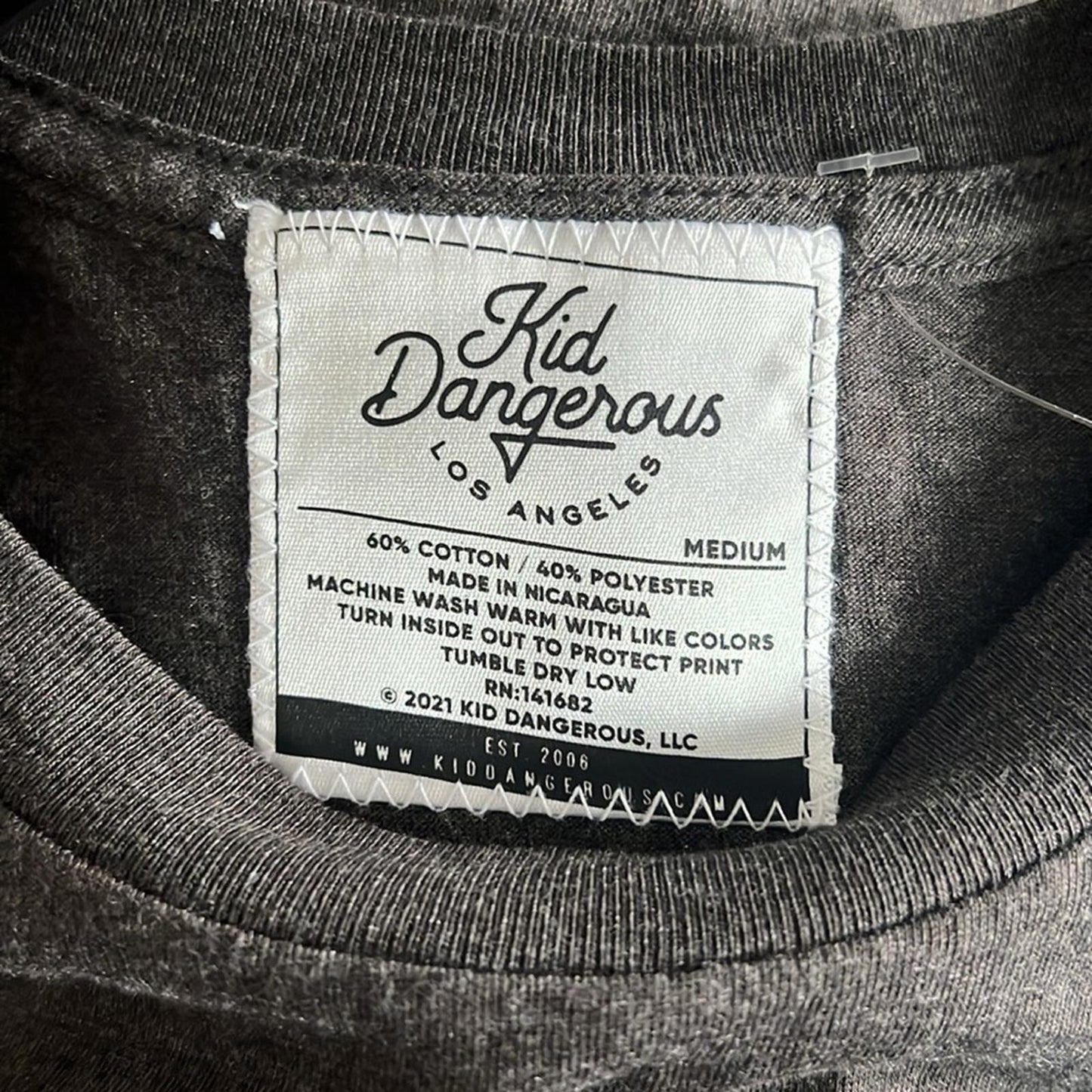 NEW Kid Dangerous Deadwood Cotton Blend Graphic Tee, Charcoal Size M New w/Tag