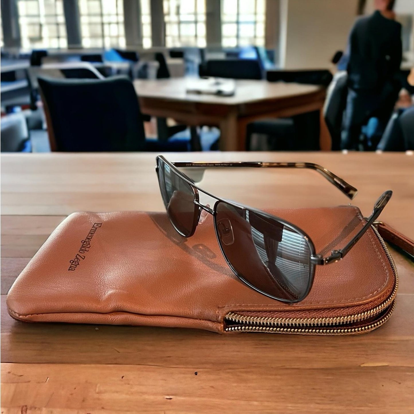 Ermenegildo Zegna Men’s Aviator Sunglasses with Original Case, EZ0079 16788 NEW