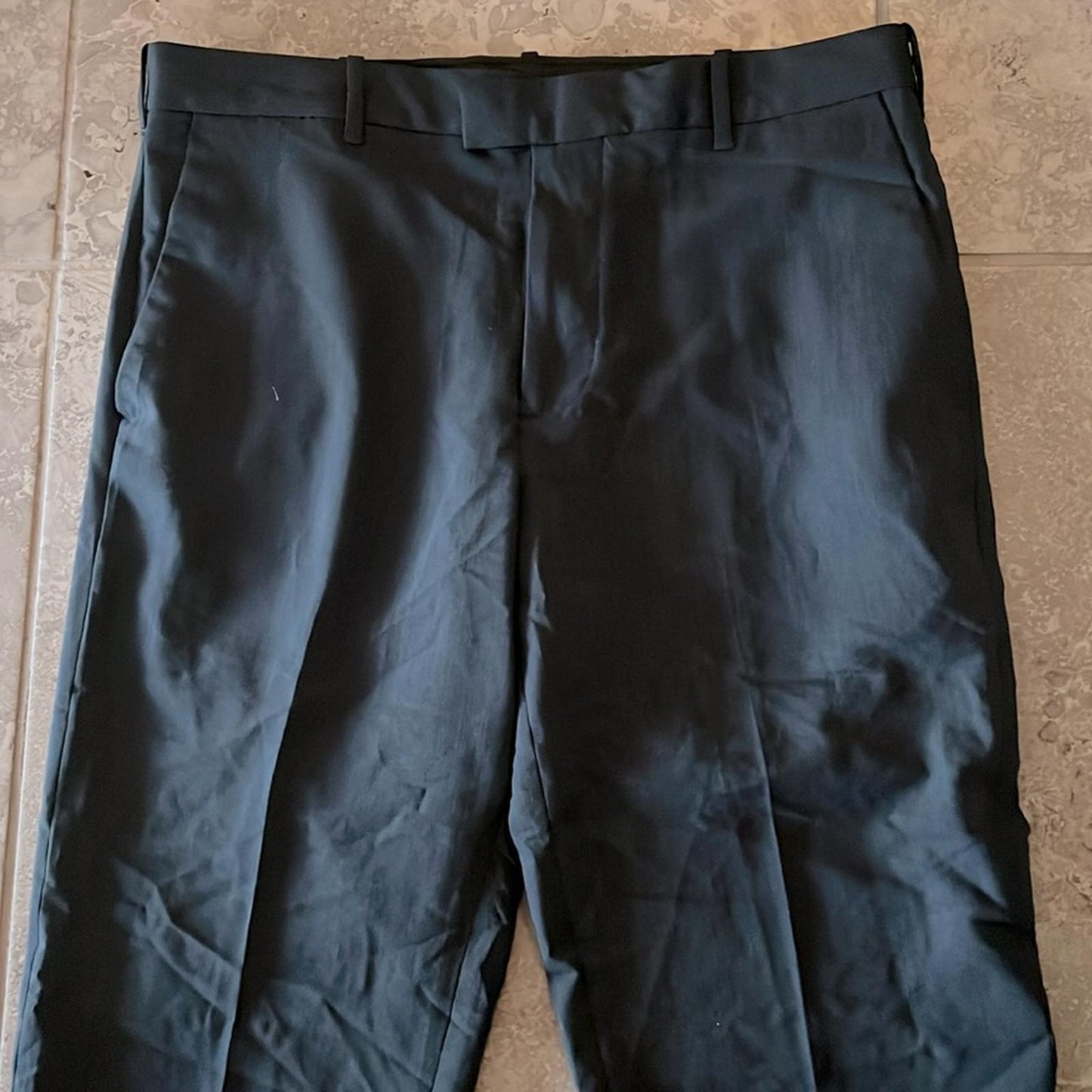 Van Heusen Flex Straight Fit Flat Front Pants in Slate Blue Size 32W X 30L NWT