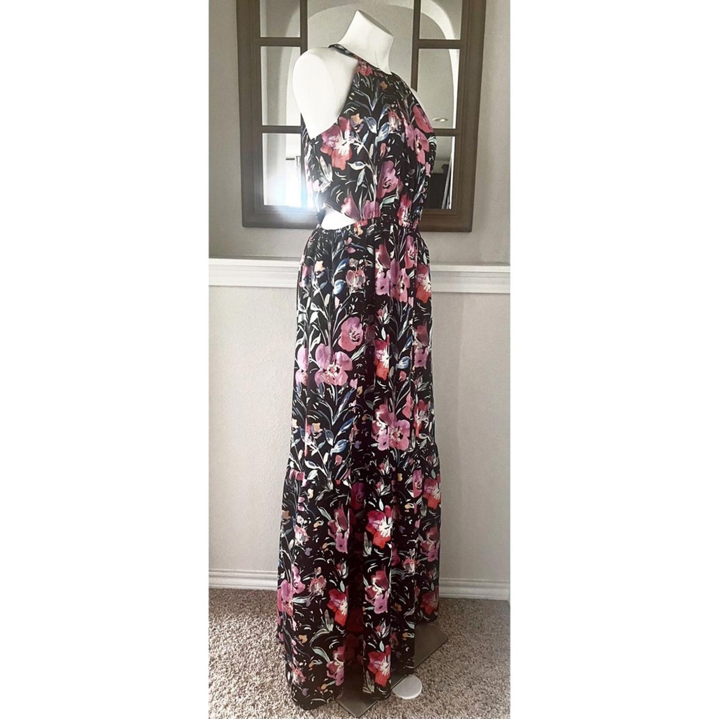 Aidan Mattox Halter Tiered Pleated Cut Out Floral Maxi Dress Size 8 NWT $220