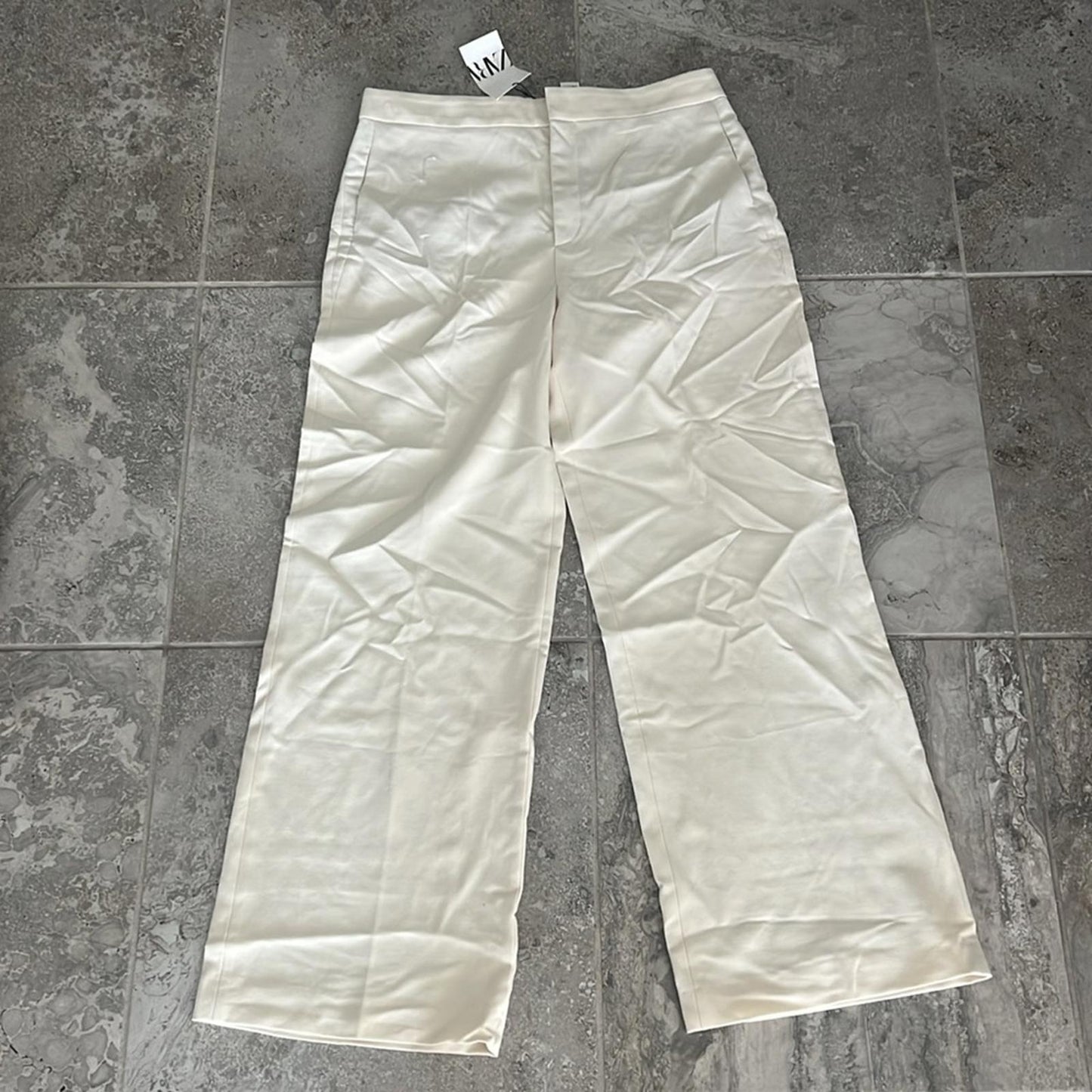 ZARA High-Waisted Wide Leg Pants, Cream White Size XL New w/Tag $89.90