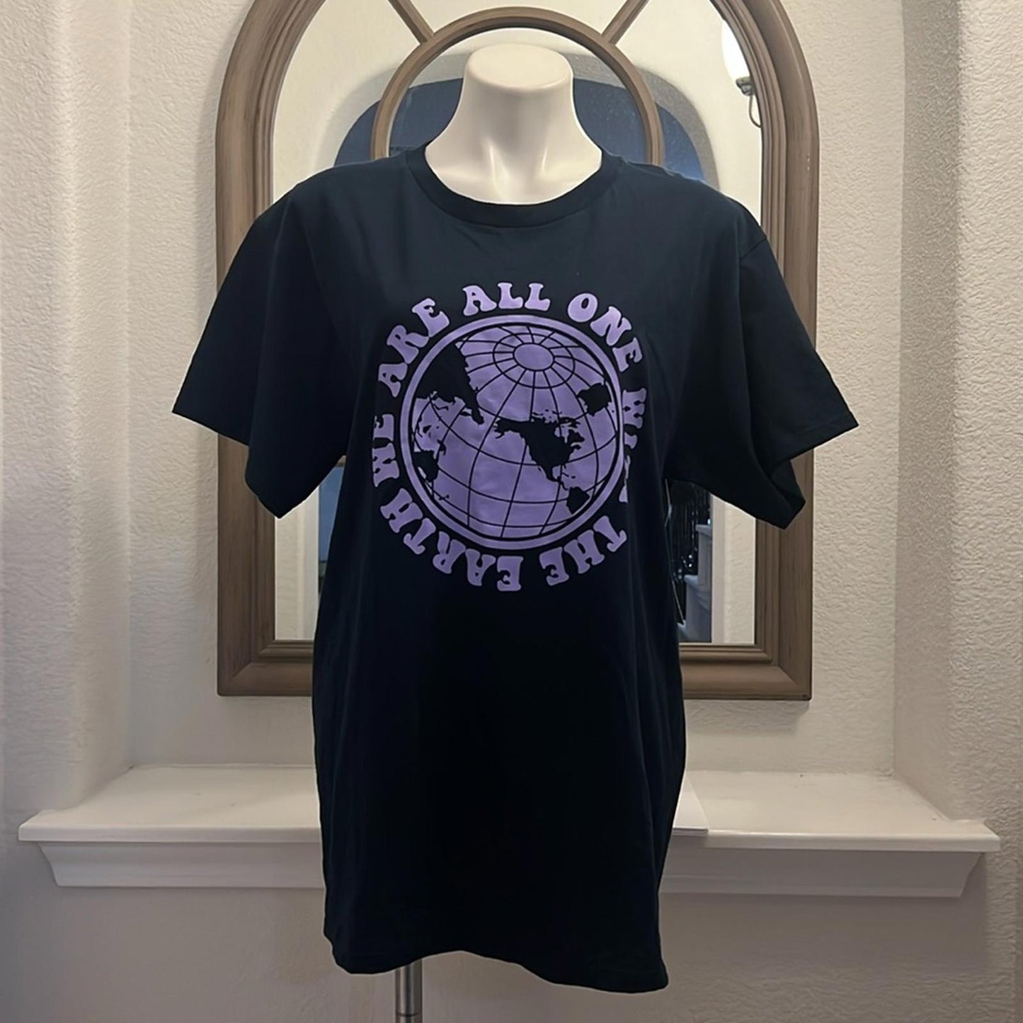 Abound Earth Graphic T-shirt in Navy, We Are One Size L New w/Tag