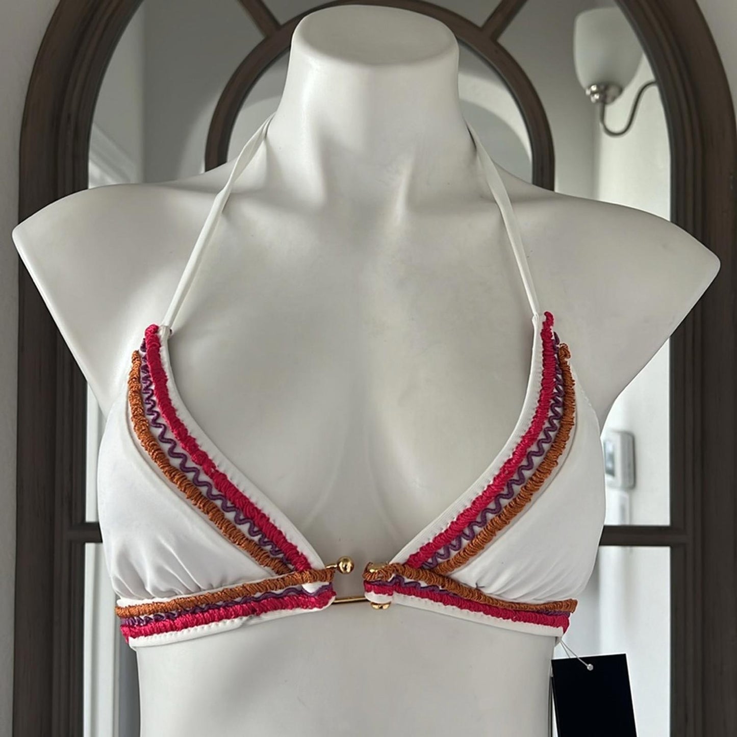 BCBGMaxaZria Swim Bikini Top, White w/Crochet Detailing Size XS New w/Tag