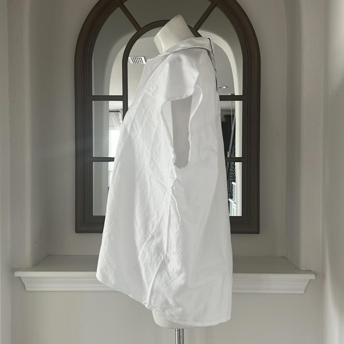 ZARA White Denim Button Up Sleeveless Shirt, Size L New w/Tag
