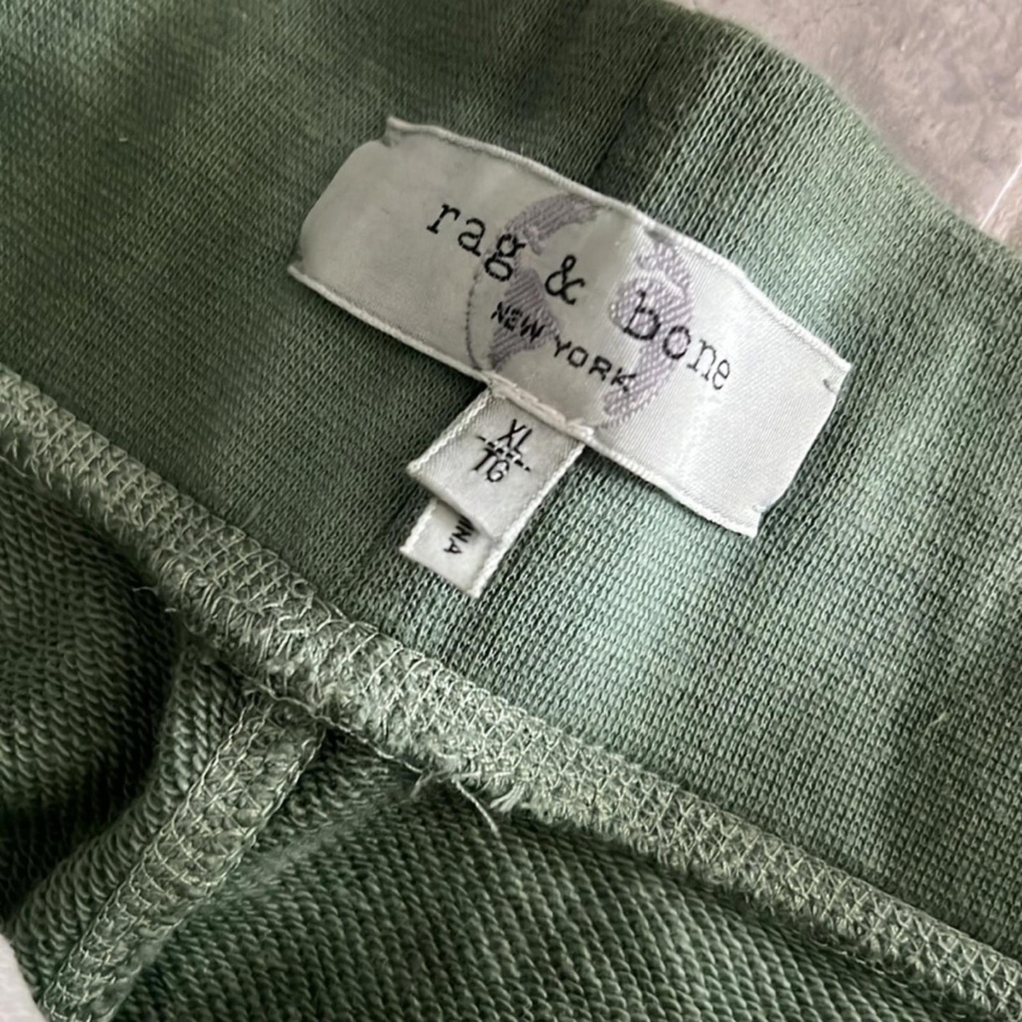 Rag & Bone Prospect Jogger City Tie Dye Sweatpants in Leaf Green Size XL $225