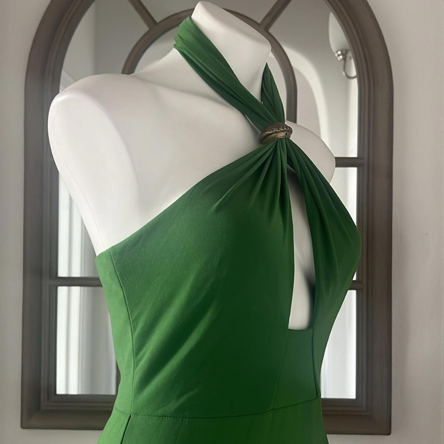 Aidan by Aidan Mattox Halter Cutout Gown in Green/Moss Size 4 NEW w/Tag $245