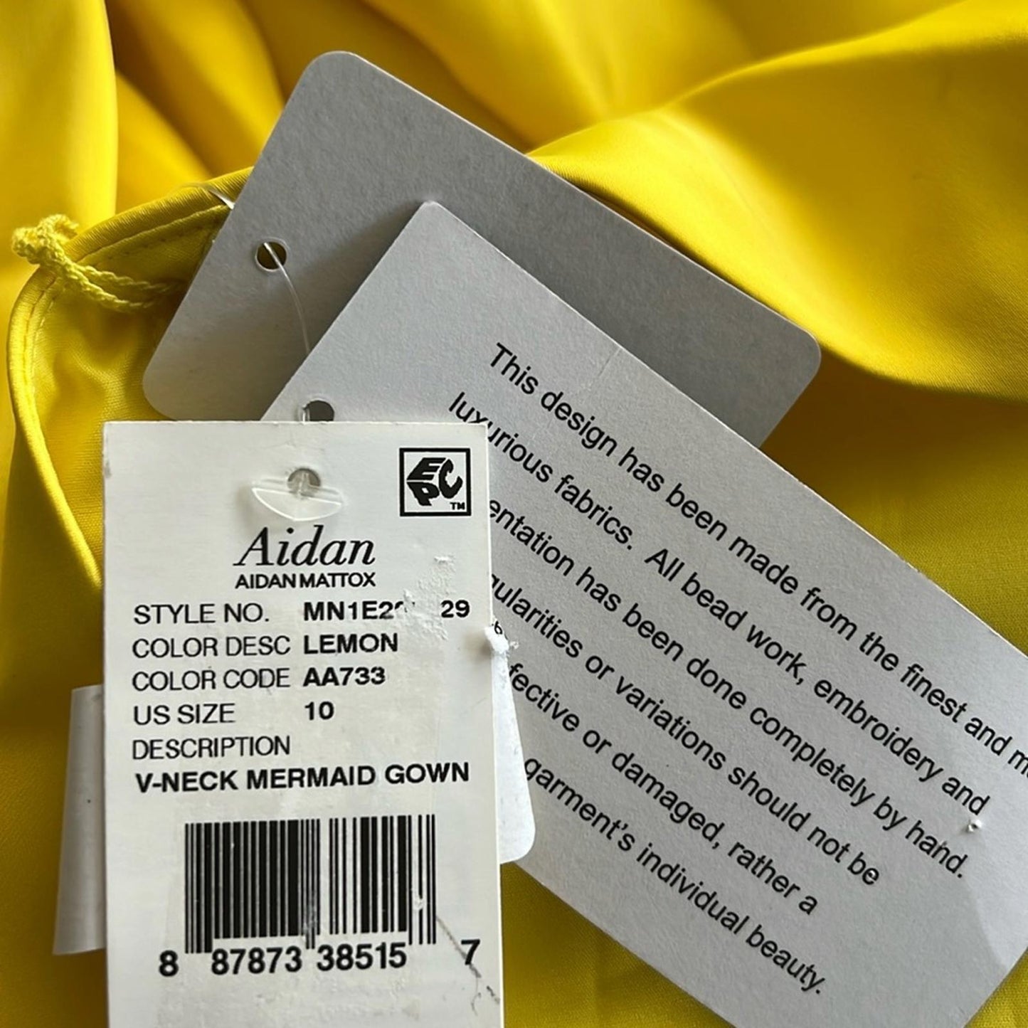 Aidan Mattox V-Neck Mermaid Gown, Evening Dress in Lemon Size 10 NWT $295