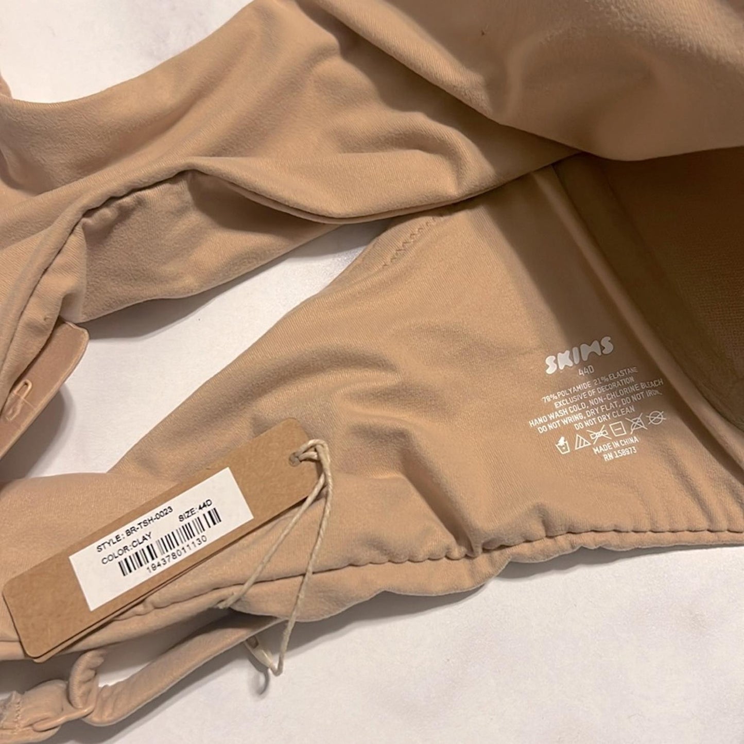 New SKIMS Clay Fits Everybody T-Shirt Bra, Plus Size 44D New w/Tag