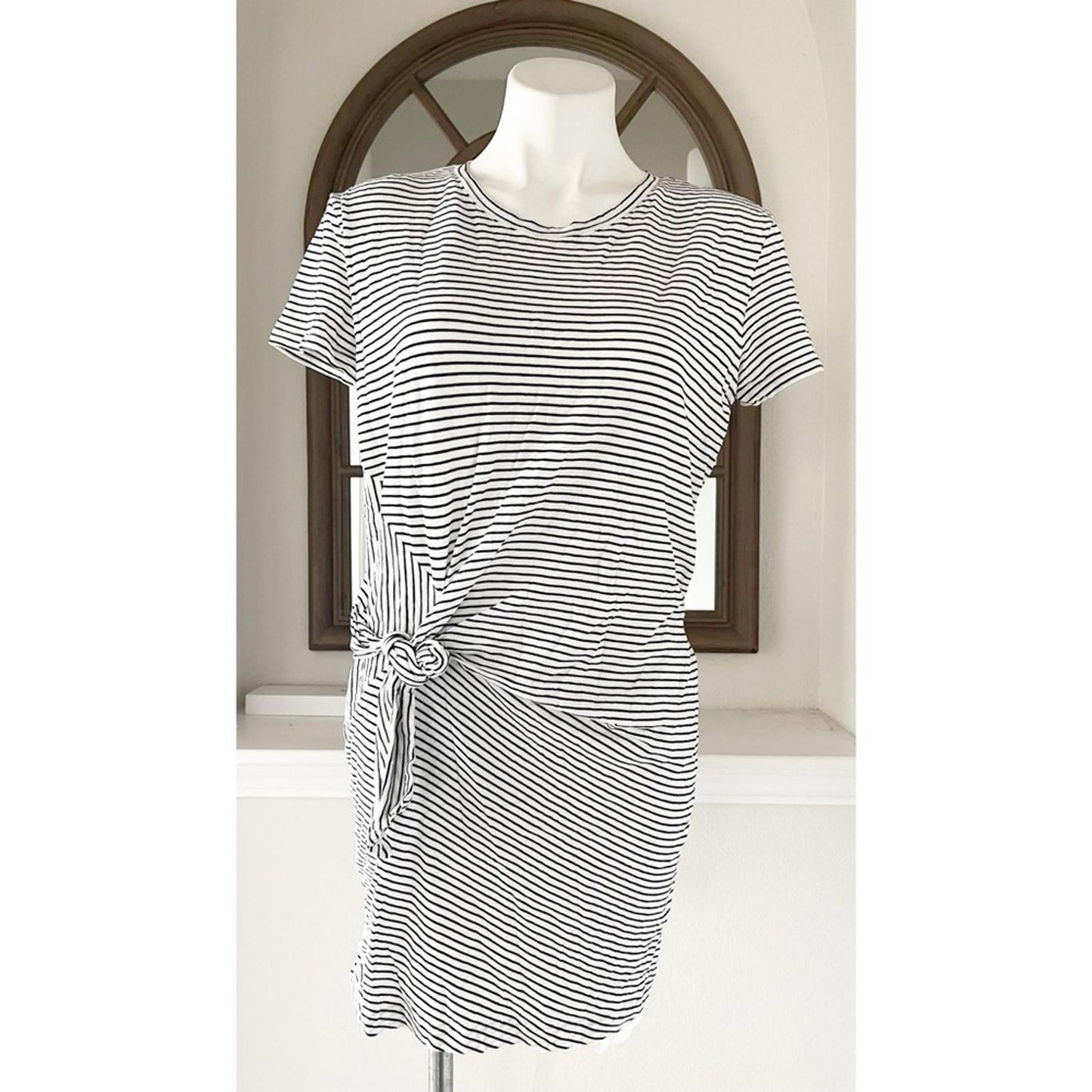 Vince Classic Stripe Side-Tie Dress, White/Black Size S EXCELLENT! Retail $225