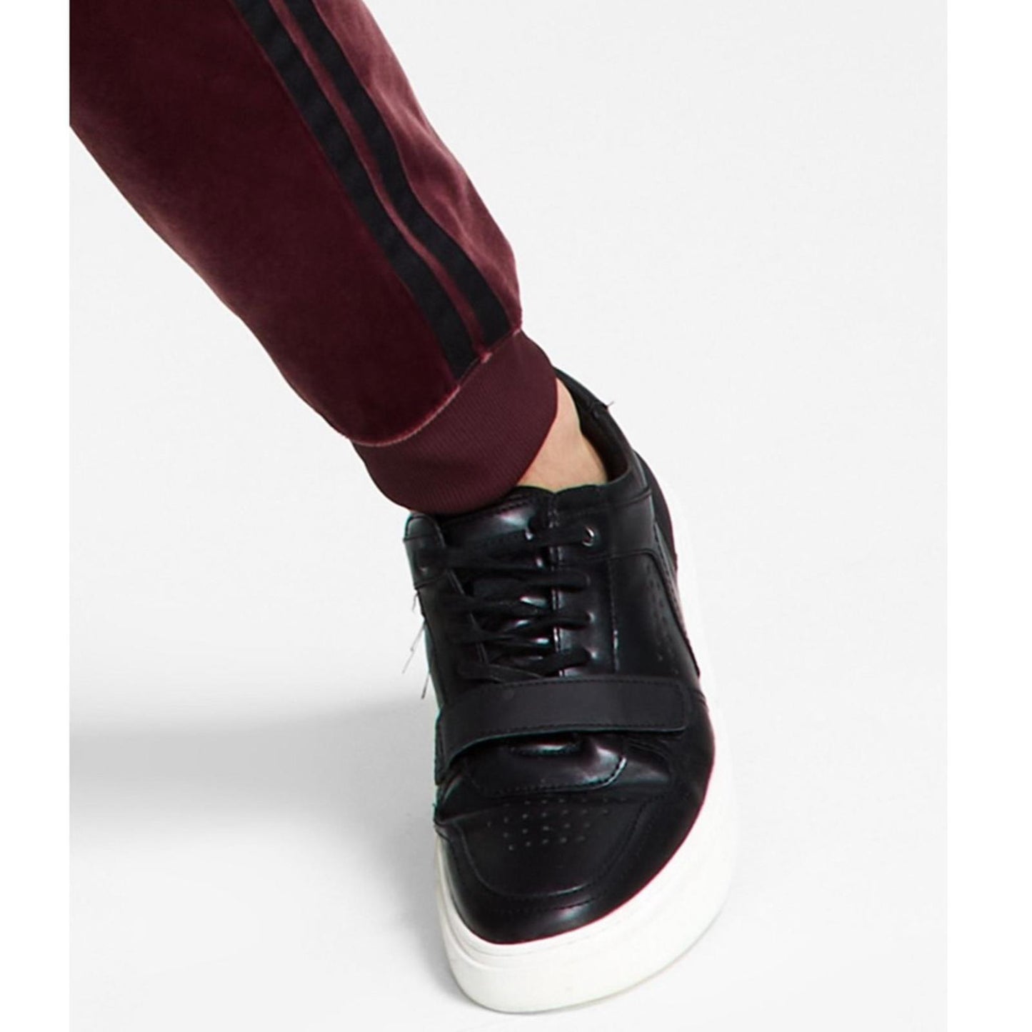 NEW INC Men's Regular-Fit Side Stripe Velour Joggers, Size L Retail $59.50