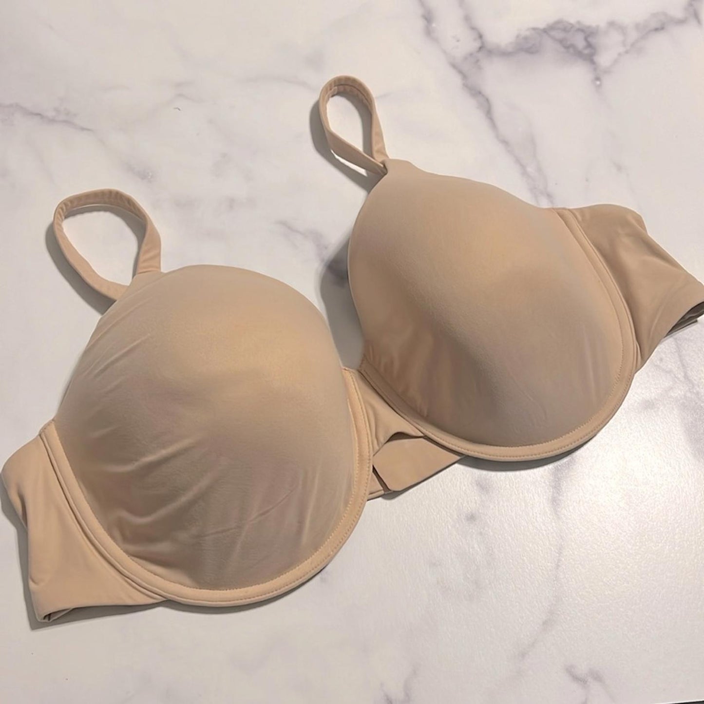 New SKIMS Clay Fits Everybody T-Shirt Bra, Plus Size 44D New w/Tag