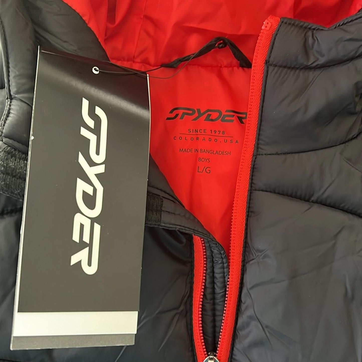 Spyder Kid’s District Hooded Puffer Jacket in Black Size L, New w/Tag