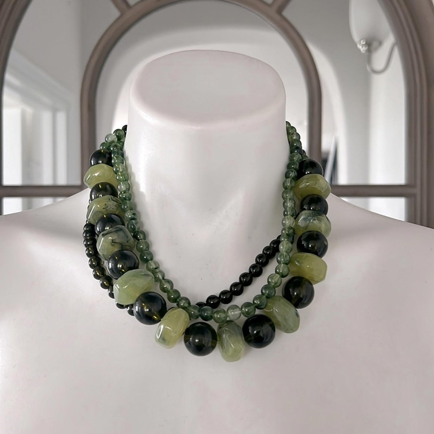 Beaded Necklace , Green & Brown (excellent condition)