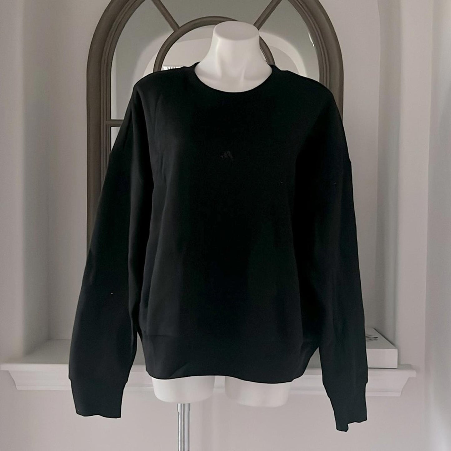 ADIDAS Plus Size All Season Fleece Logo Sweatshirt, Black Size 2X New w/Tag