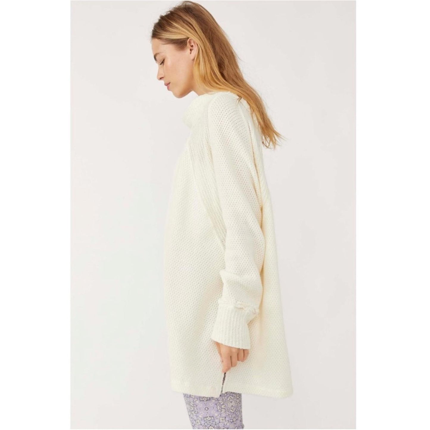 Free People She’s a Keeper Vented-Hem Tunic Sweater, Size L New w/Tag