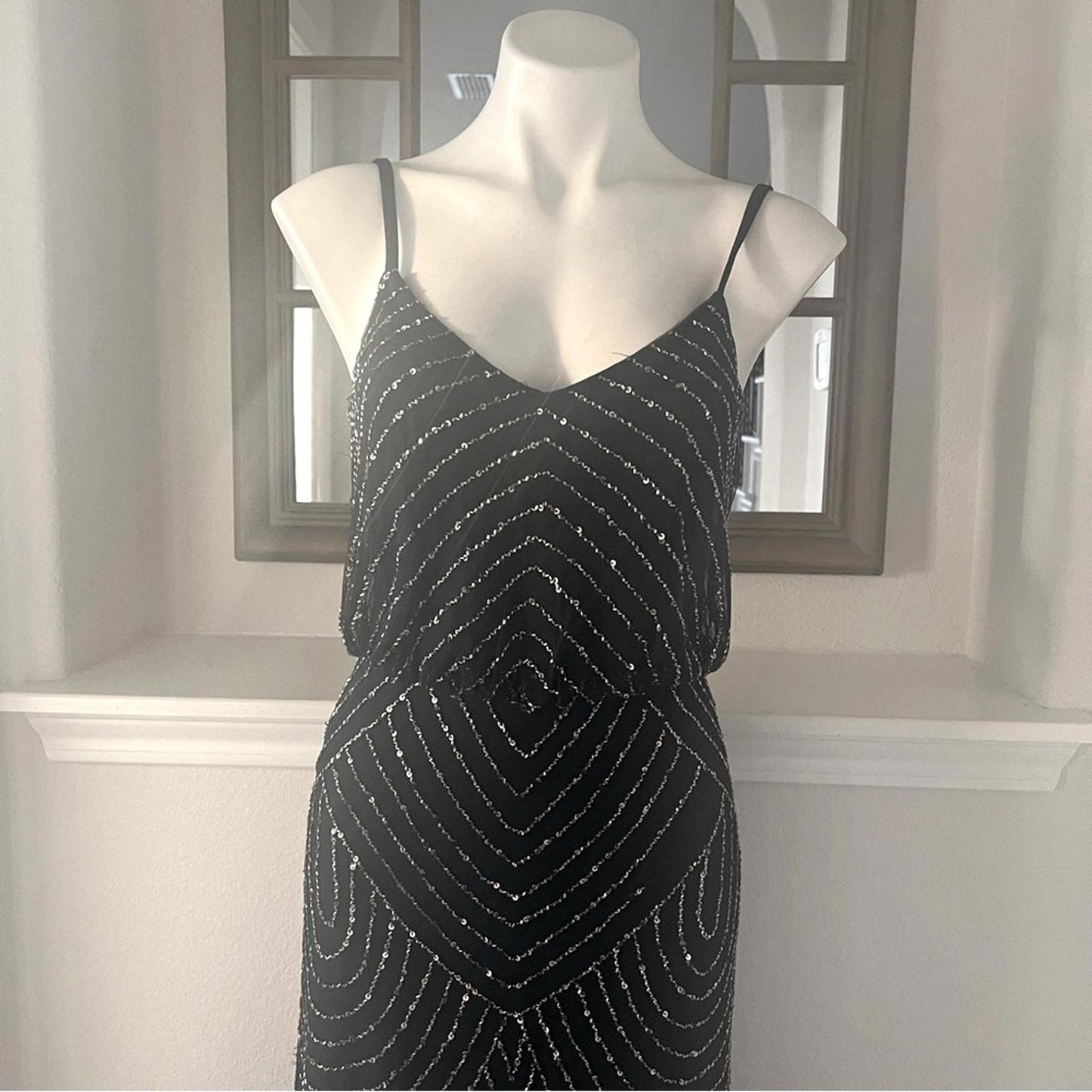 Adrianna Papell Art Deco Beaded Blouson Gown, Navy w/Silver Sequins Size 4