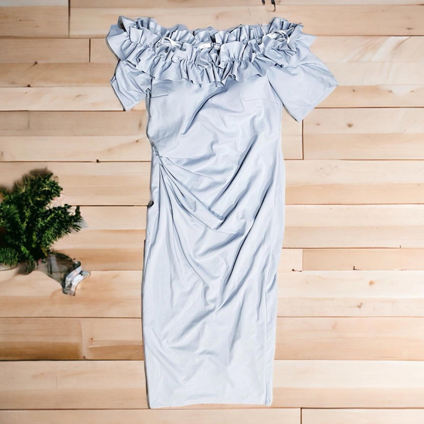 XSCAPE "Isla" Long Crêpe Off-the-Shoulder Ruffle Dress, 16W NEW $249 (Sold Out)