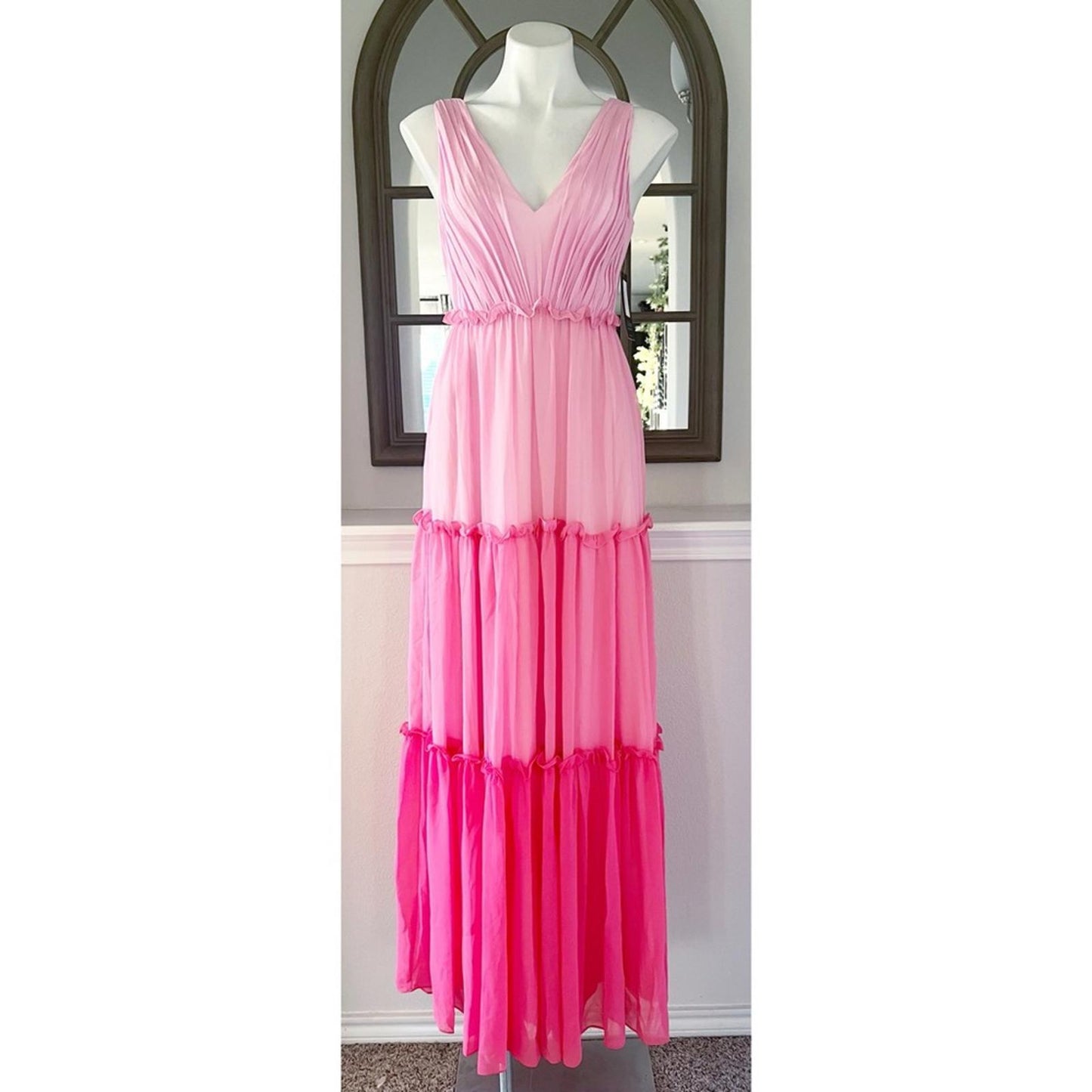 Aidan Mattox V-Neck Ciffon Color-Block Tiered Maxi Gown in Pink, Size 0 NWT $330