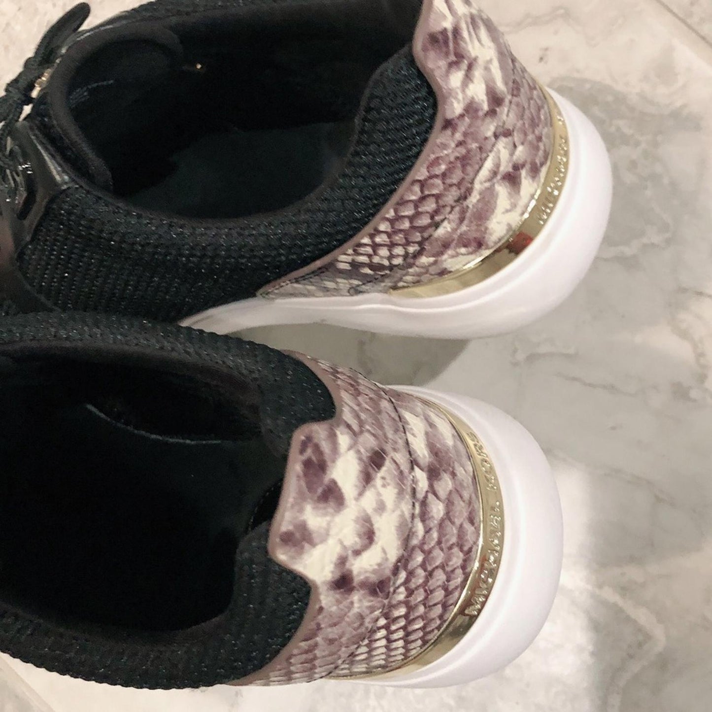 Michael Kors Sneakers Mesh & Leather, Black & White Women’s Size 11.0M
