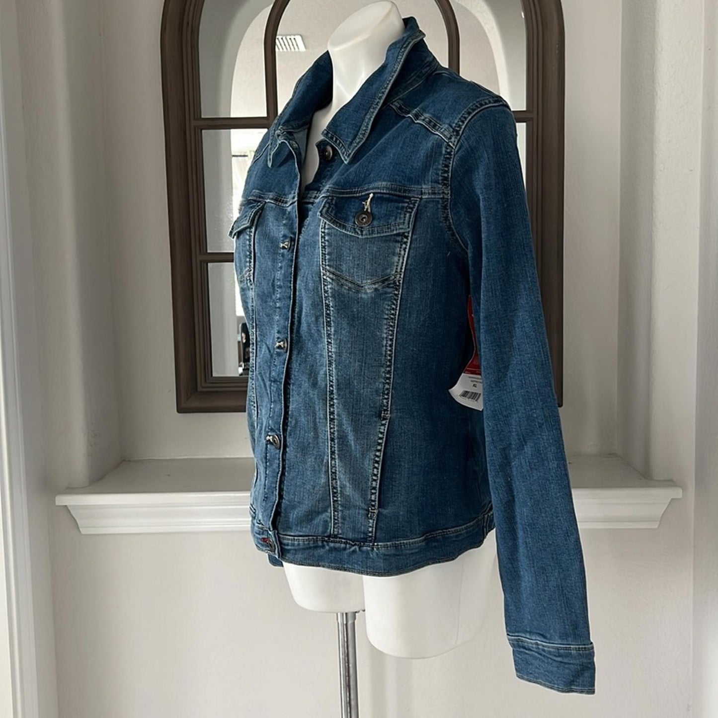Wrangler Denim Jacket Dark Wash Stretch Weathered, Blue Size XL New w/Tag