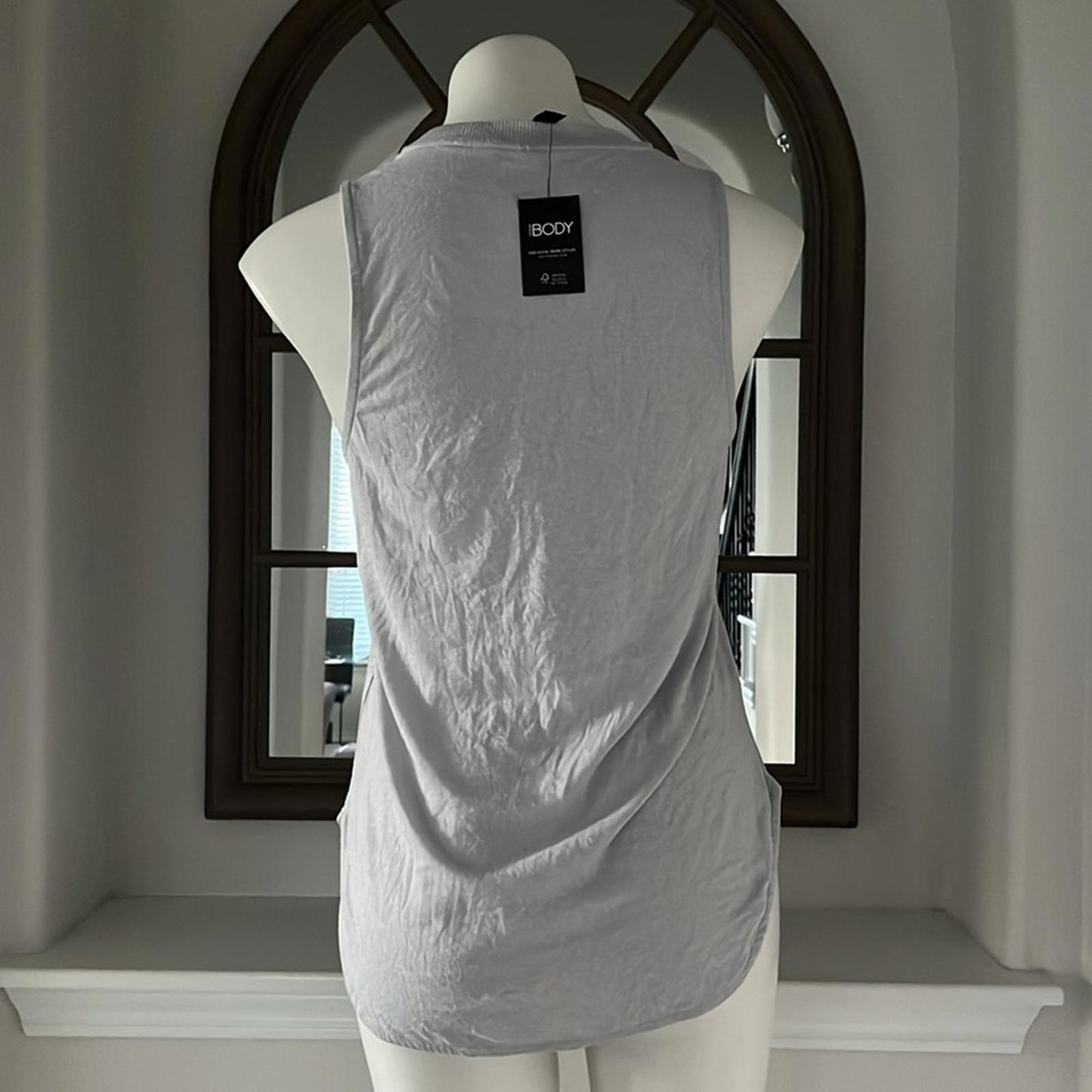 Cotton:On Body GRAY Women's Active Curve Hem Tank, White Size XS New w/Tag