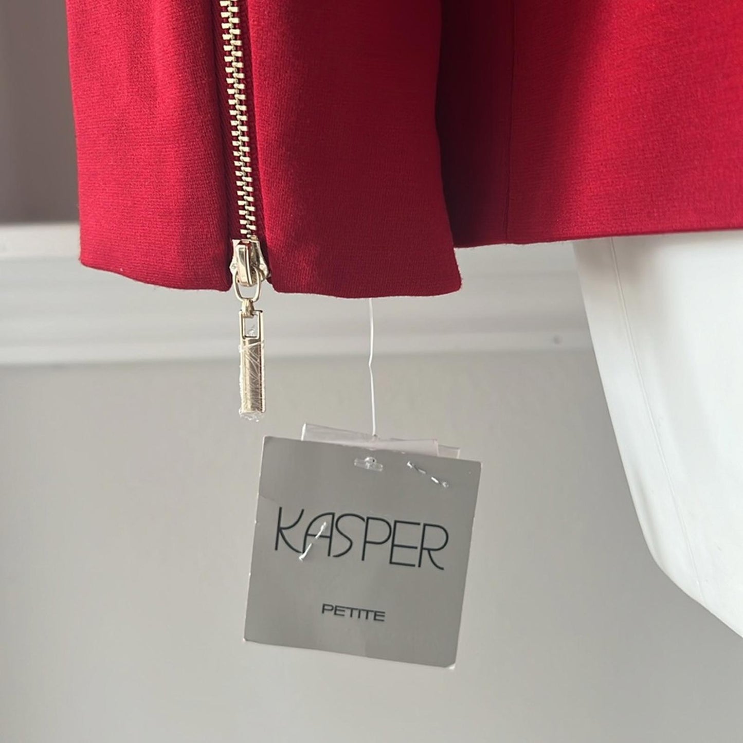 Kasper Zip Cuff Notched Collar One-Button Blazer in Red Petite Size 10, New $129