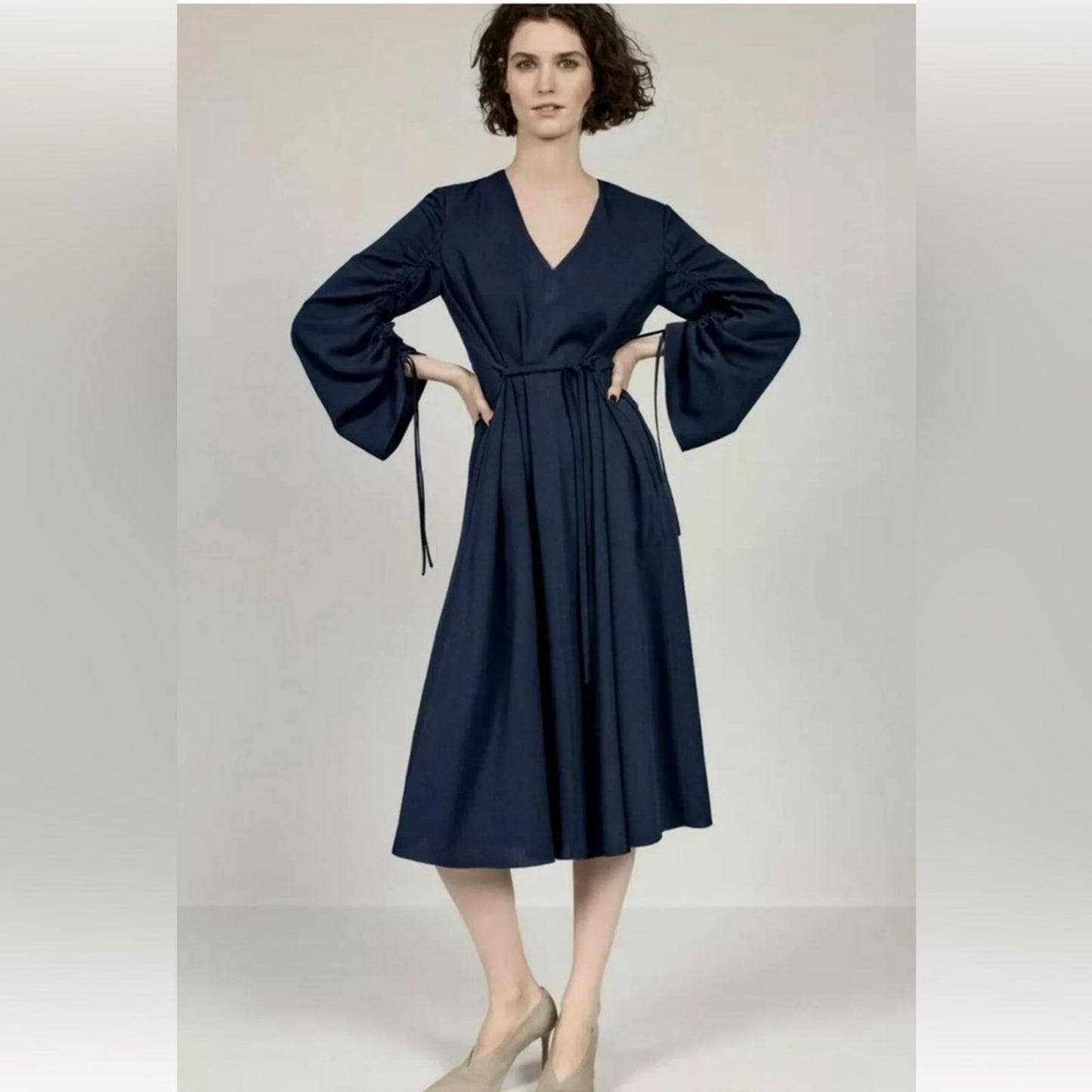 TIBI Ruched Convertible Bell Sleeve Cinched Stretch Crepe Dress Size 10 NWT $595