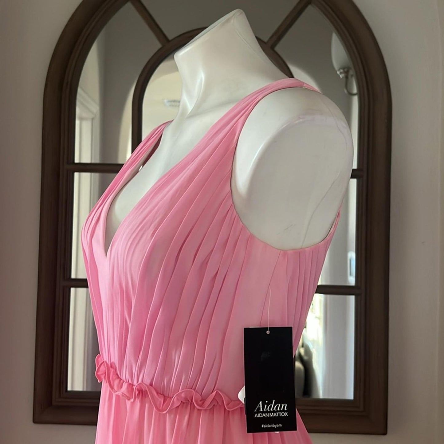 Aidan Mattox V-Neck Ciffon Color-Block Tiered Maxi Gown in Pink, Size 0 NWT $330