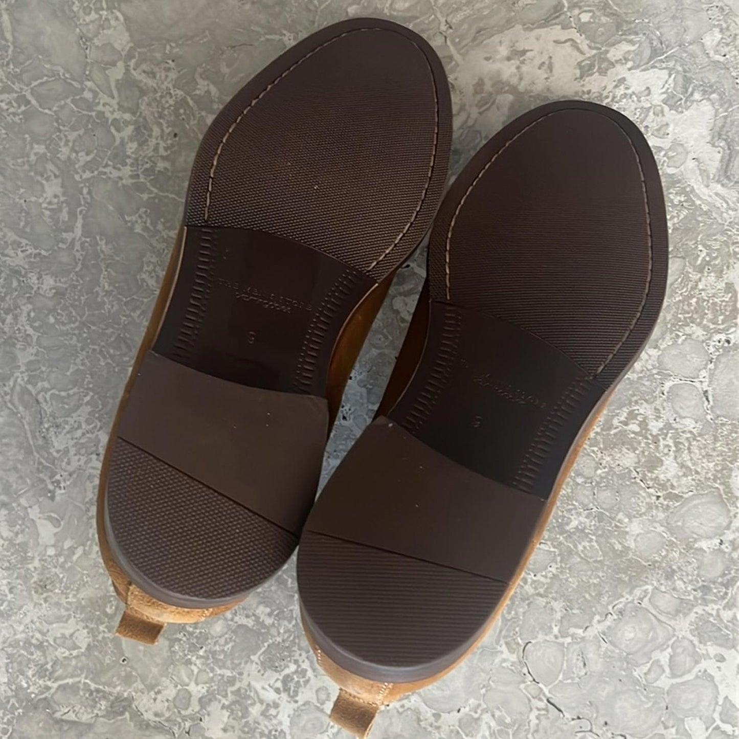 The Men's Store at Bloomingdale's Chelsea Boots in Tan Suede, Size 9 NEW $200