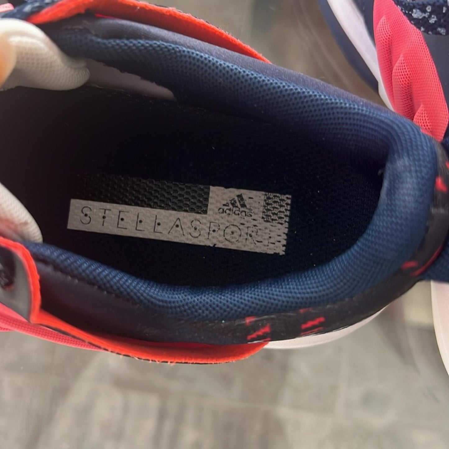 Adidas Stellasport Yvori Navy Sneakers, Size 6 EXCELLENT!